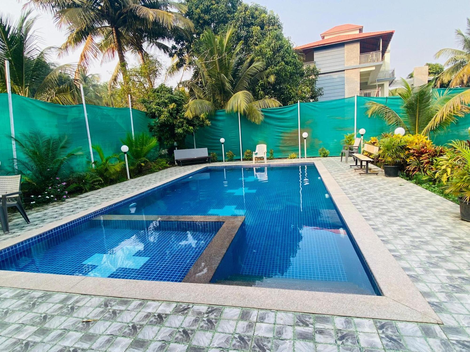 Humming Bird Beach Resorts Alībāg Zewnętrze zdjęcie